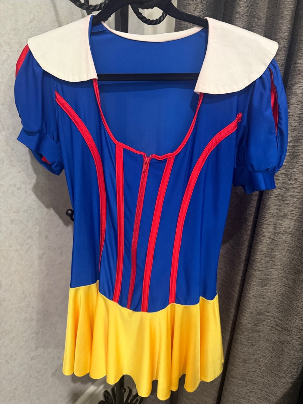 Women’s Snow White Costume Dress